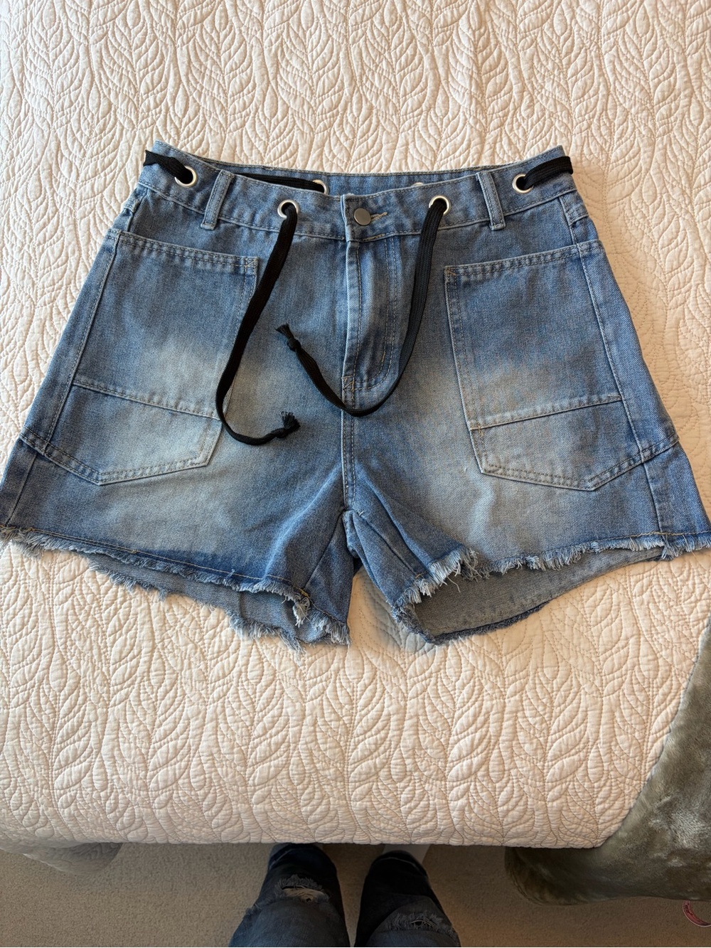Source Unknown Light Blue Denim Shorts with Black Drawstring